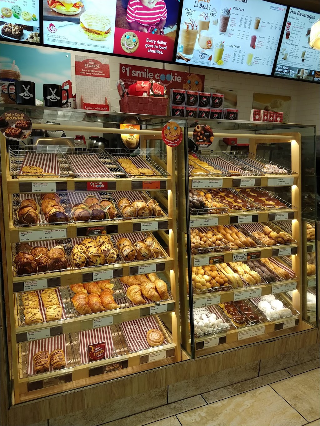 Tim Hortons | 2970 Carling Ave, Ottawa, ON K2B 7J7, Canada | Phone: (613) 829-6197