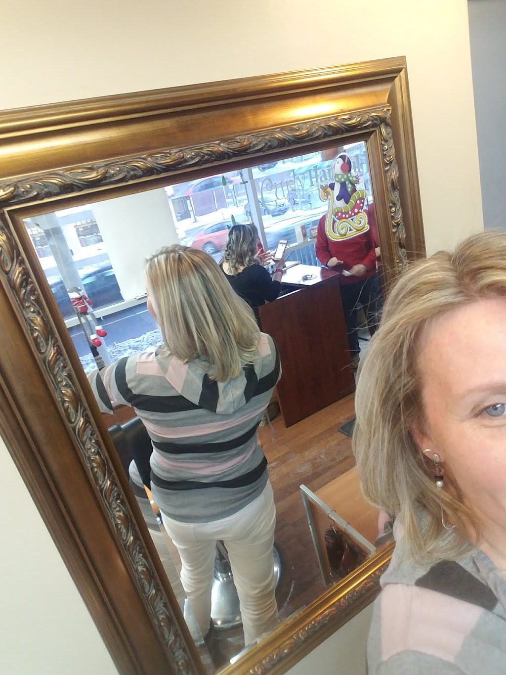 Curly Hair Salon | 1375 Dupont St, Toronto, ON M6H 4J8, Canada | Phone: (416) 849-4204
