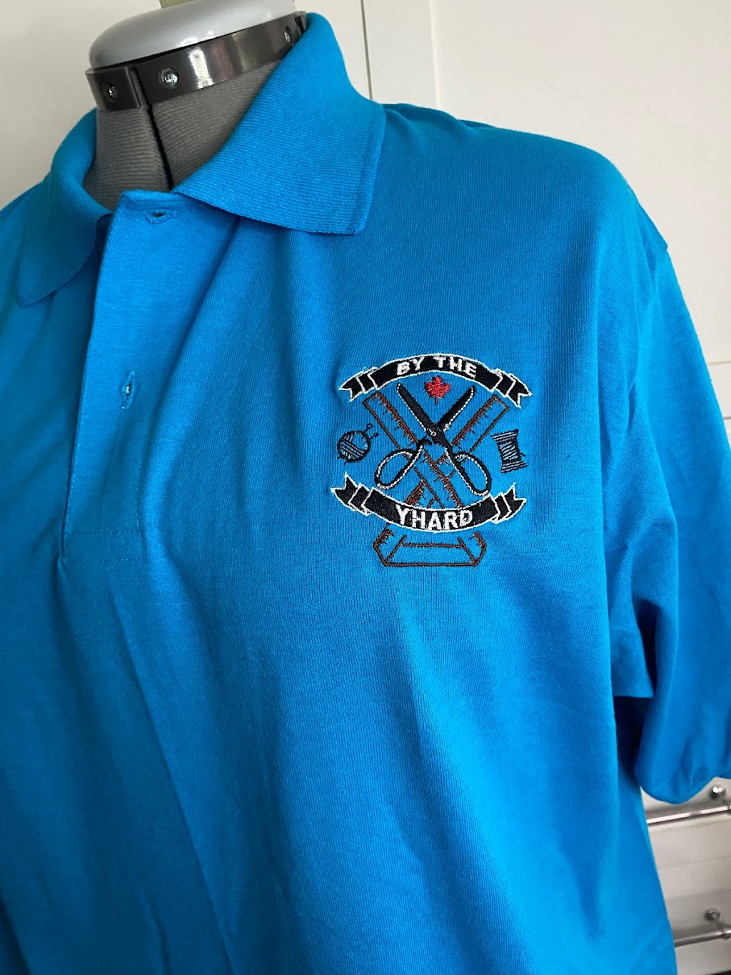 Daynas Sewing and Embroidery | 15 Wellington St, St Thomas, ON N5R 2P3, Canada | Phone: (226) 234-9747