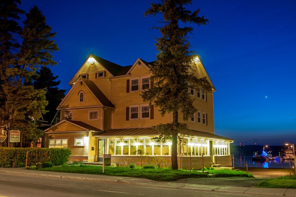 Manoir DOrsennens | 3502 Rue Agnès, Lac-Mégantic, QC G6B 1L3, Canada | Phone: (819) 554-6295