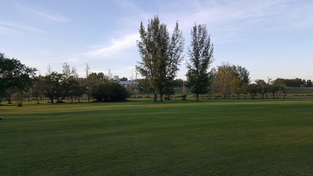 Regina Beach Golf Club | 433 McNab road Box 31, 4C0, Regina Beach, SK S0G 4C0, Canada | Phone: (306) 729-4653
