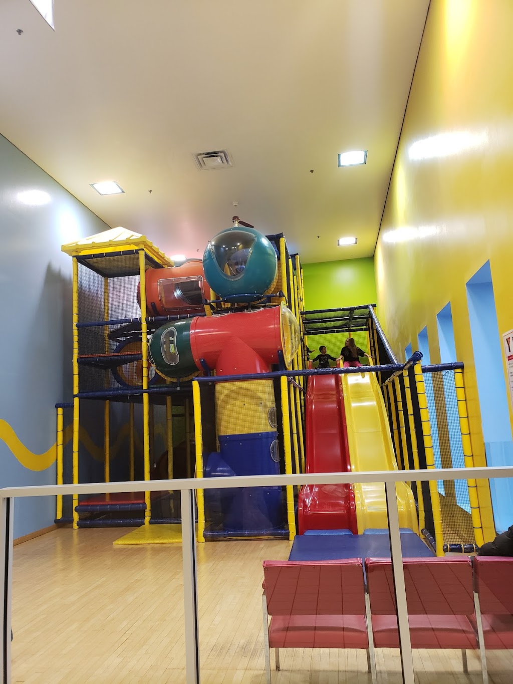 YMCA-YWCA of Winnipeg – Elmwood-Kildonan Branch | 454 Kimberly Ave, Winnipeg, MB R2K 0X8, Canada | Phone: (204) 668-8140