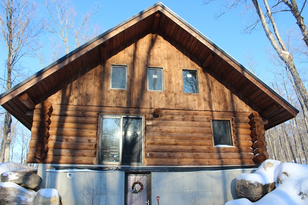 Construction de Chalets bois rond Paul Imhof | 930 Rue Principale, Saint-Stanislas-de-Champlain, QC G0X 3E0, Canada | Phone: (819) 383-1897