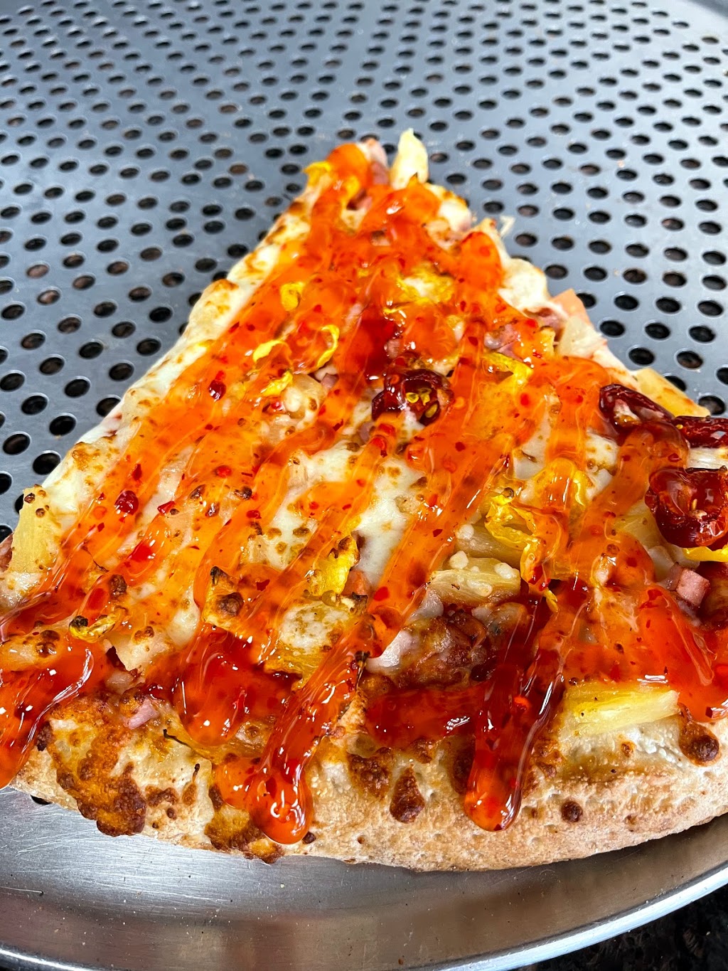 Ginos Pizza Brantford | 190 King George Rd, Brantford, ON N3R 4K3, Canada | Phone: (519) 751-1000
