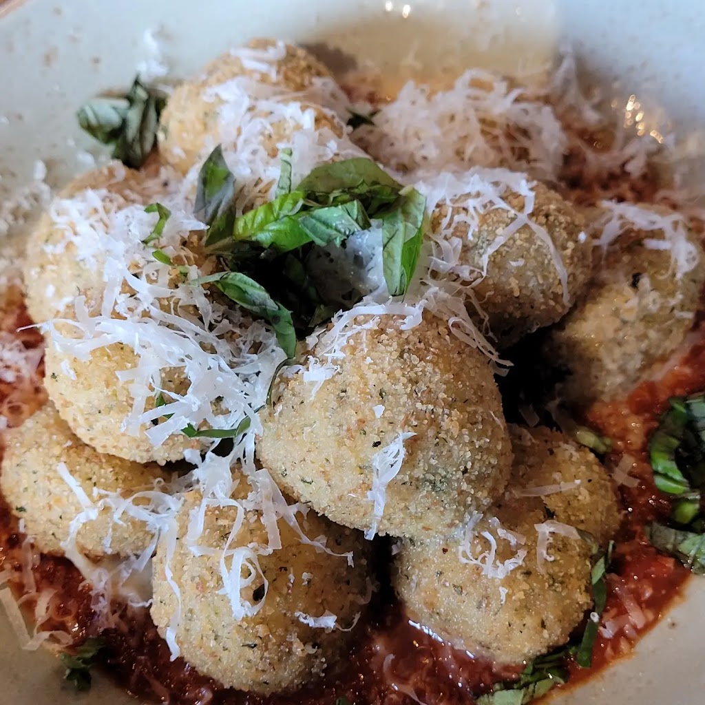 Industria Pizzeria + Bar | 1791 Stone Church Rd E, Stoney Creek, ON L8J 0B4, Canada | Phone: (365) 601-3757