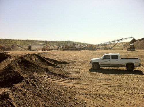 McNabb Construction Ltd | 4107 53 St, Forestburg, AB T0B 1N0, Canada | Phone: (780) 582-3581