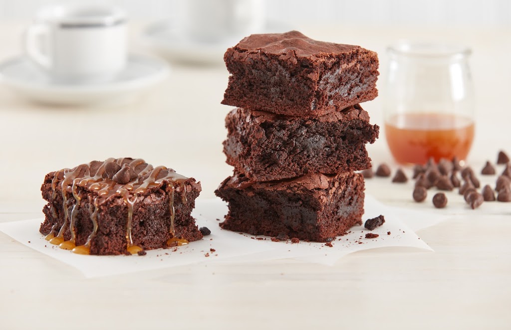 J. Crawford Fine Desserts | 1600 Kerns Rd Unit 4, Burlington, ON L7P 3G9, Canada | Phone: (289) 635-8020