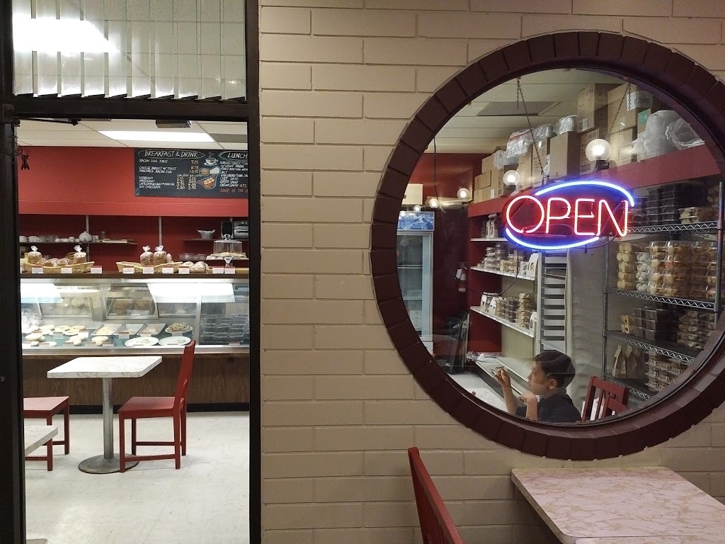 Mountain Top Wheat & Gluten-Free Bakery | 1124 Lonsdale Ave, North Vancouver, BC V7M 2H1, Canada | Phone: (604) 960-9605
