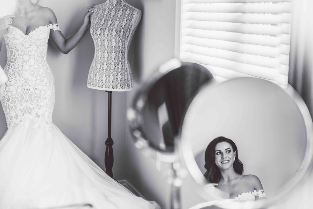 Everlasting Moments | 146 West Beaver Creek Rd #4, Richmond Hill, ON L4B 1C2, Canada | Phone: (905) 771-7322