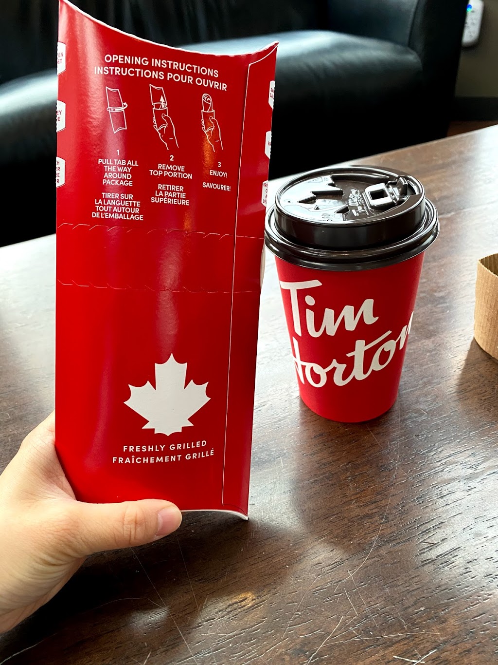 Tim Hortons | 456a Gorge Rd E, Victoria, BC V8T 2W4, Canada | Phone: (250) 380-0137