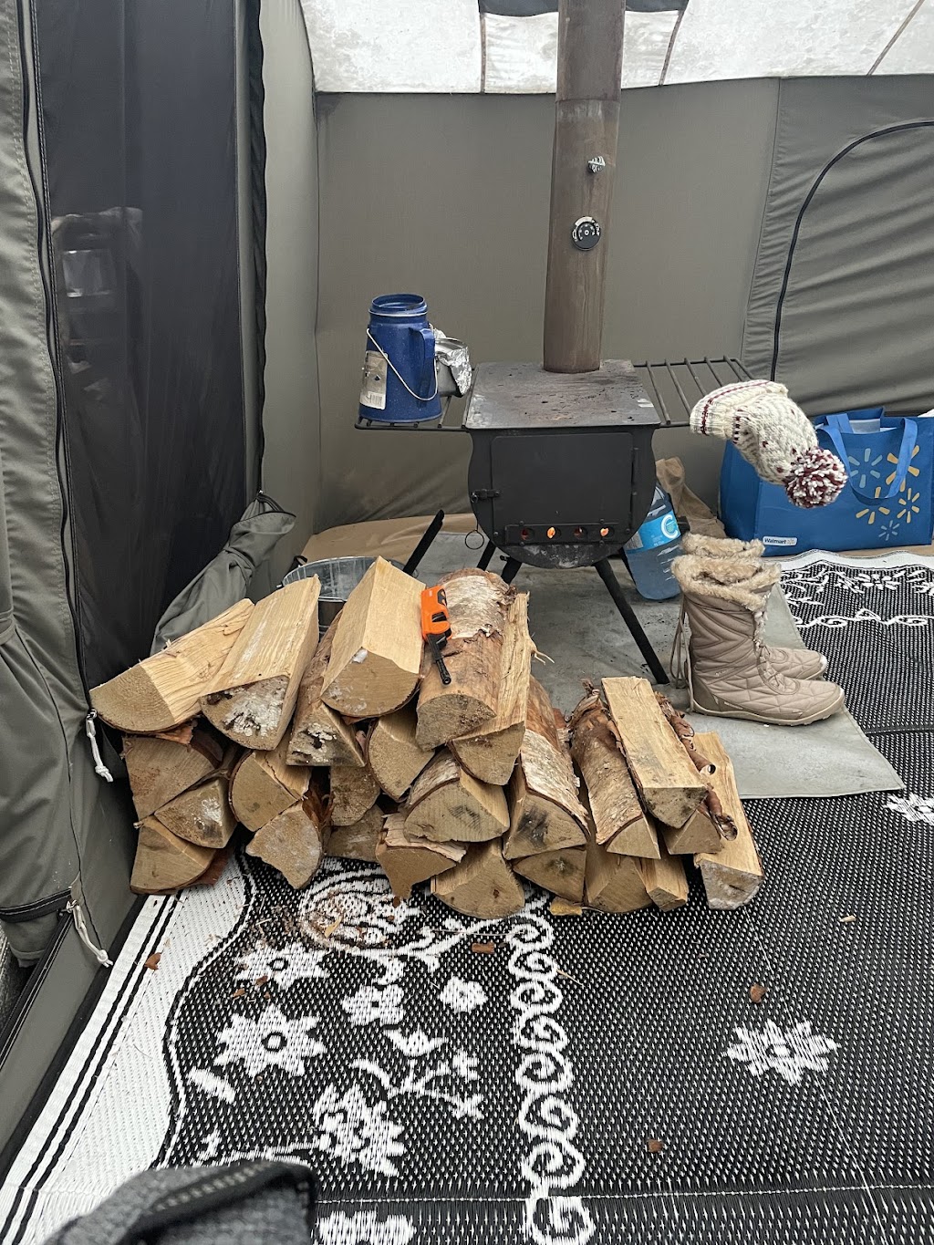 Smokin Good Wood | 3201 9 St SE, Calgary, AB T2G 3C1, Canada | Phone: (403) 475-5077