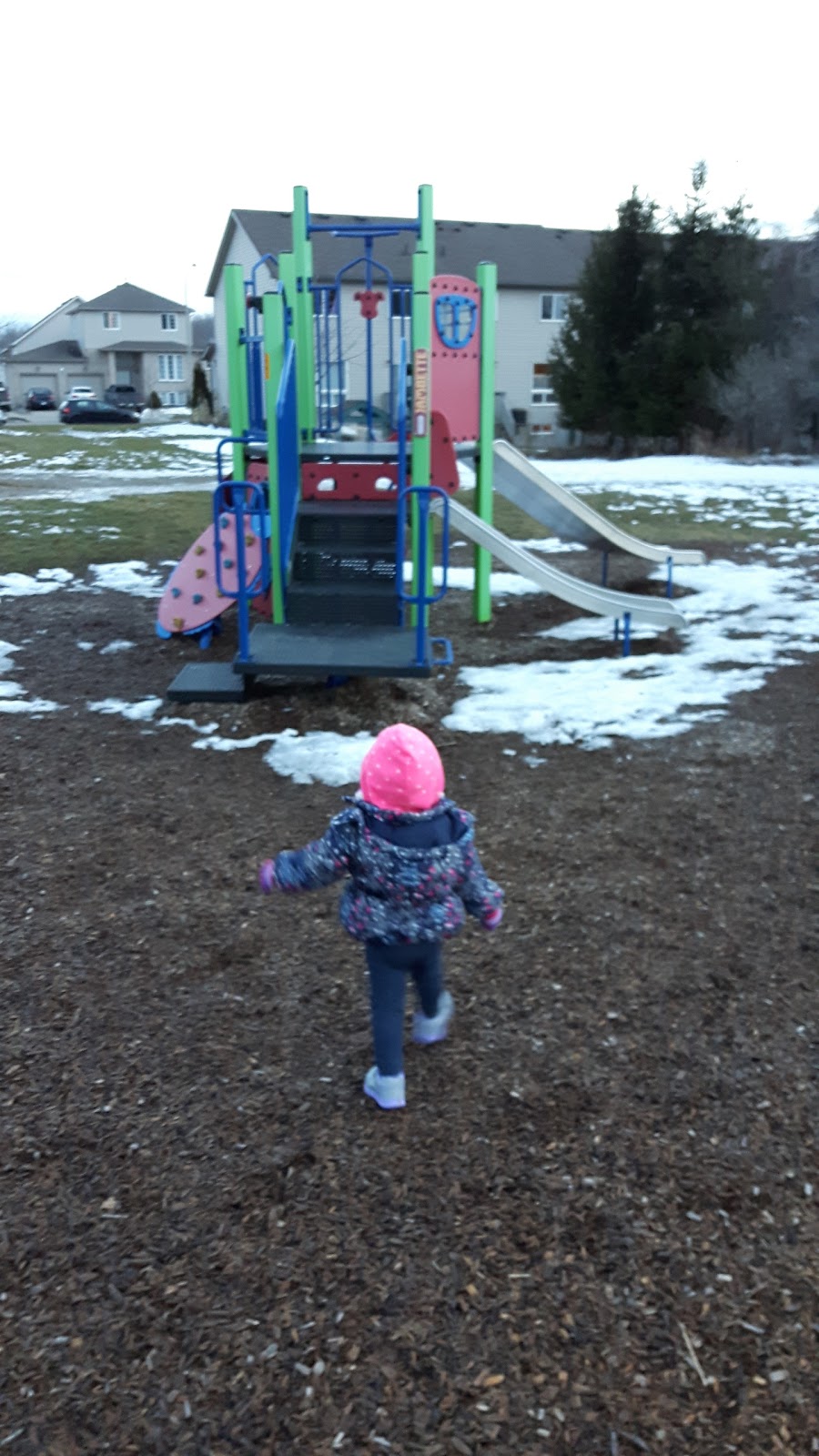 Foxglove Park | 28 Foxglove Crescent, Kitchener, ON N2E 3Y6, Canada