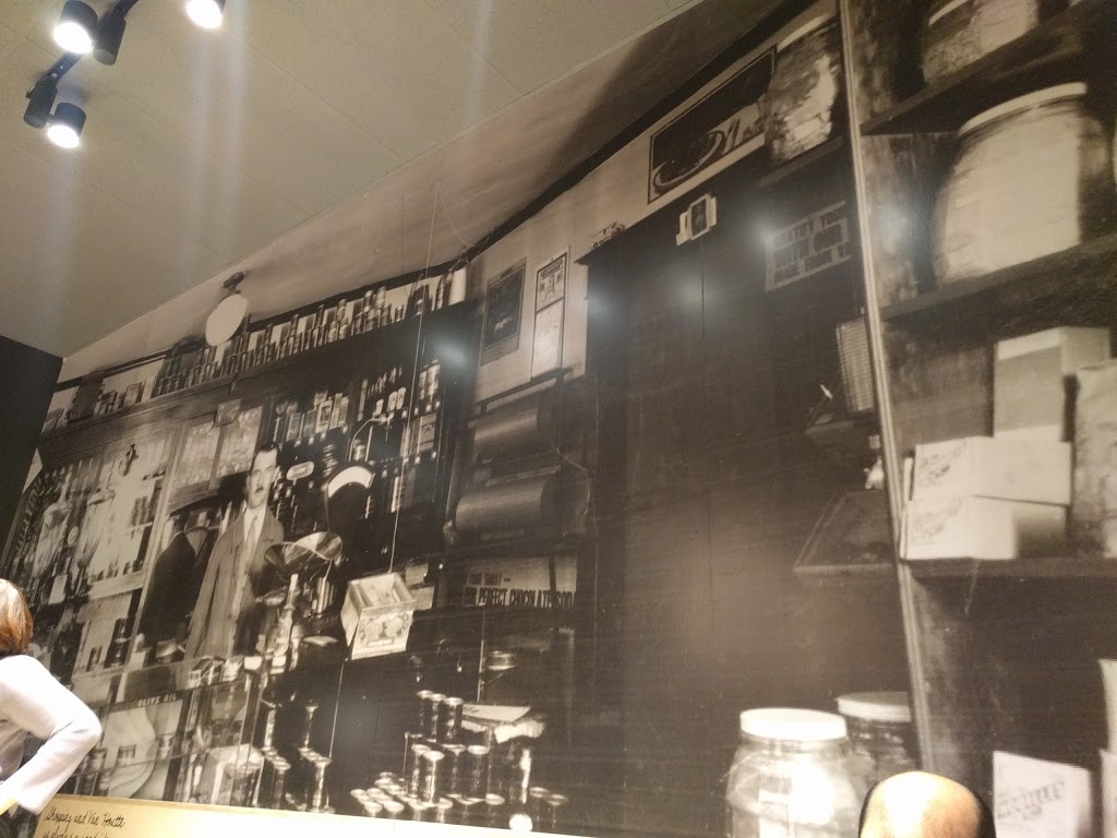 Café Van Houtte | 8555 Campeau Dr, Ottawa, ON K2T 0K5, Canada | Phone: (613) 831-8901