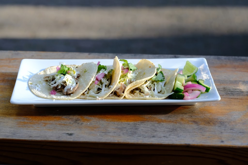 Mesa Familiar | 1296 Gladstone Ave, Victoria, BC V8T 1G6, Canada | Phone: (778) 265-4725