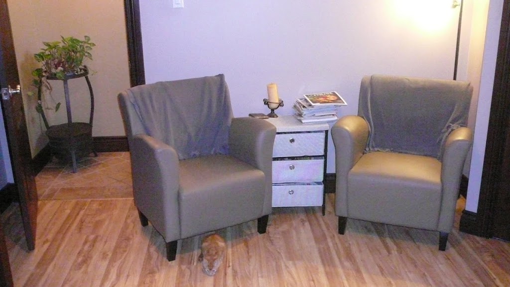 Nathalie Mc Duff (DO) | 99 Rue du Domaine, Magog, QC J1X 5Z3, Canada | Phone: (819) 679-8679