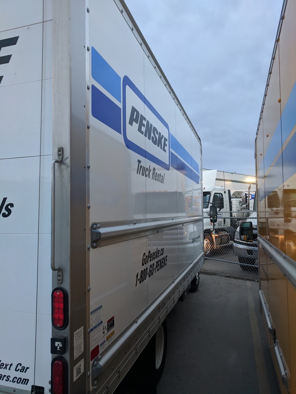 Penske Truck Rental | 6215 48 St SE, Calgary, AB T2C 3J7, Canada | Phone: (403) 236-7165