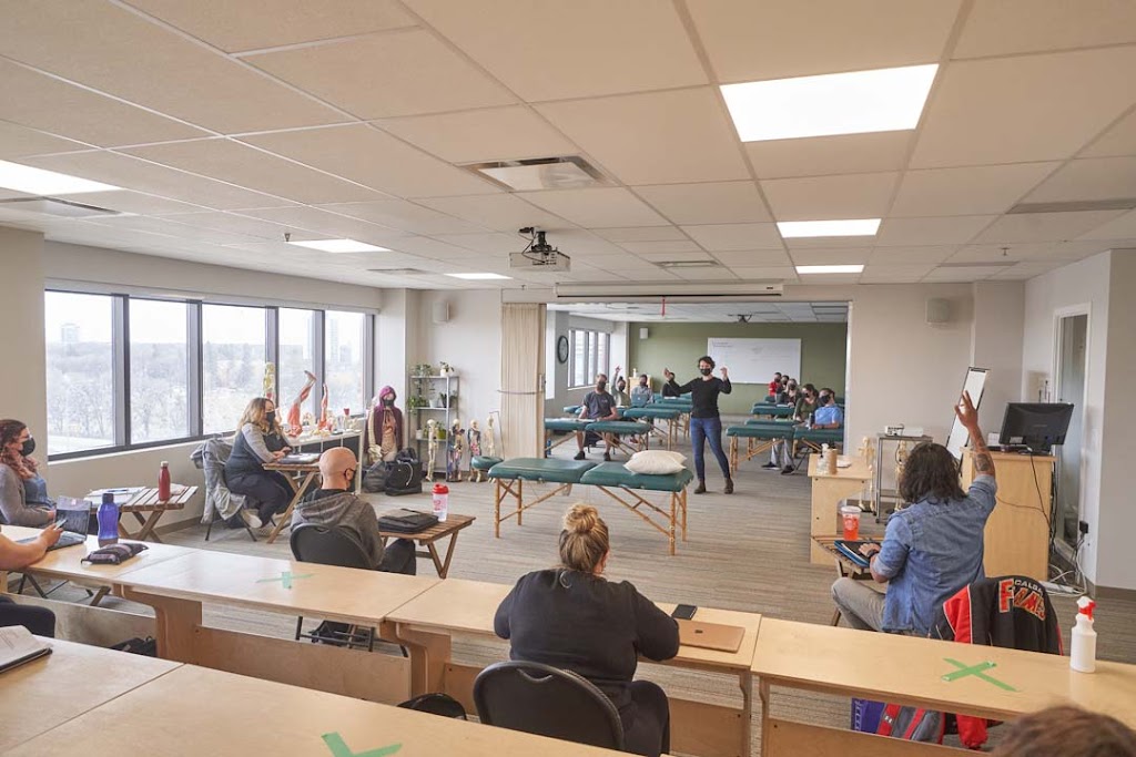 Evolve College of Massage Therapy | 1445 Portage Ave, Winnipeg, MB R3G 3P4, Canada | Phone: (204) 772-8999
