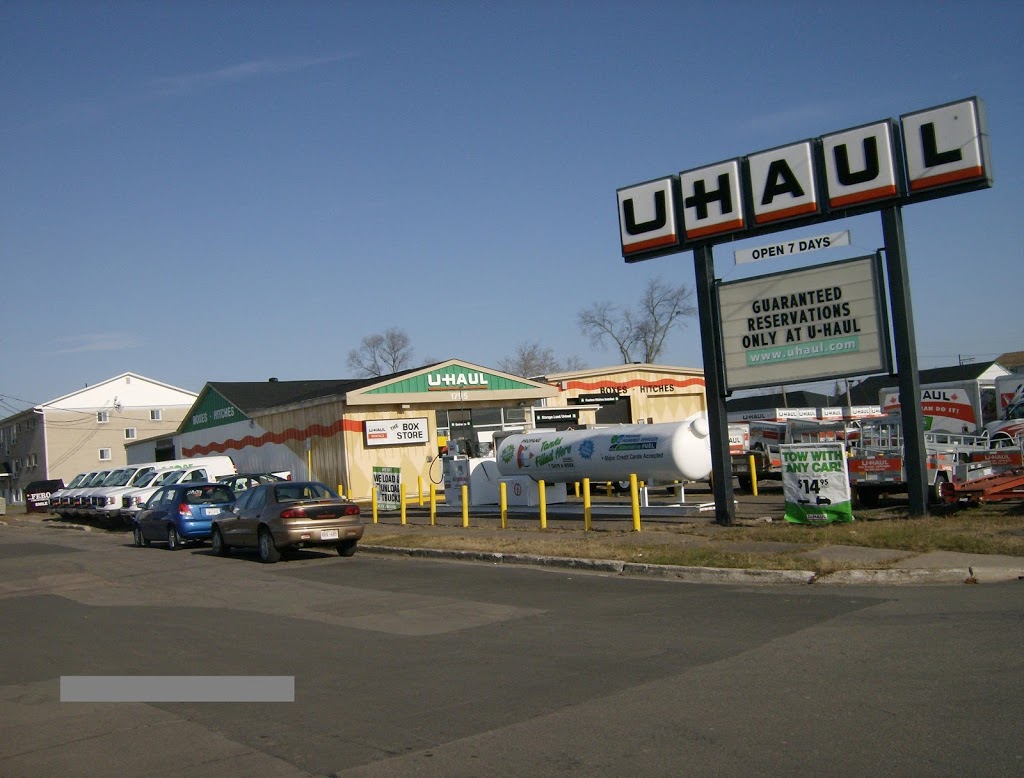 U-Haul Moving & Storage of Moncton | 1795 Main St, Moncton, NB E1E 1H4, Canada | Phone: (506) 857-8923