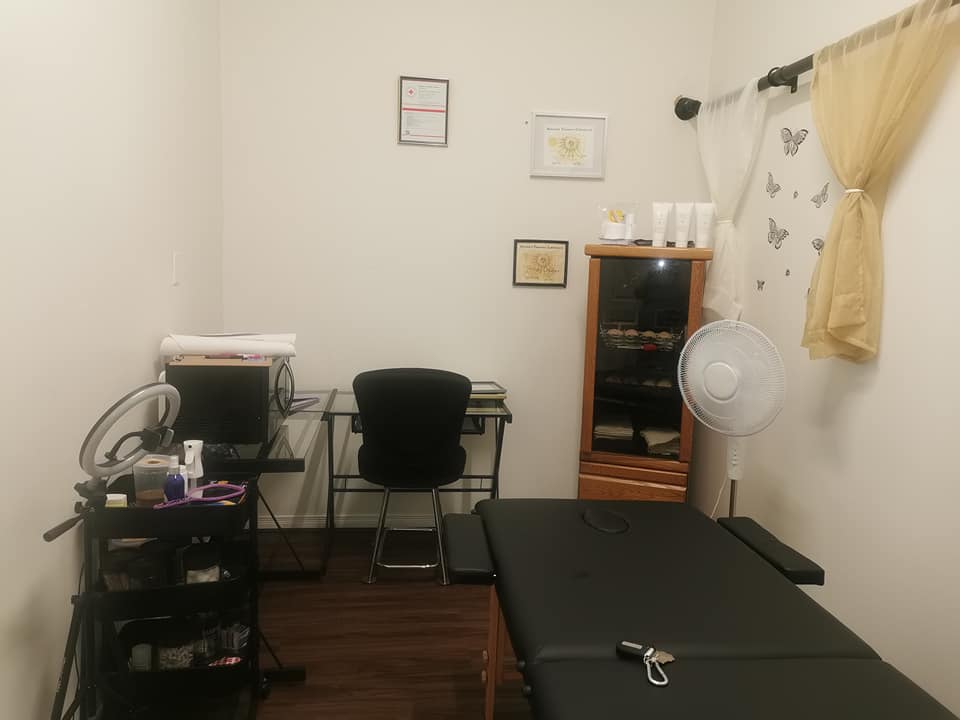 Bees sweet spa | 275 santone ave Lower level, Welland, ON L3C 2J7, Canada | Phone: (289) 696-9359