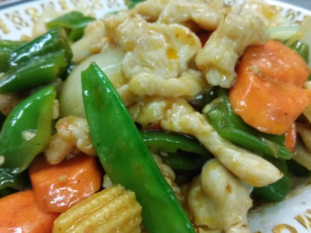 Oriental House | 554A Northmount Dr NW, Calgary, AB T2K 3J2, Canada | Phone: (403) 262-9530