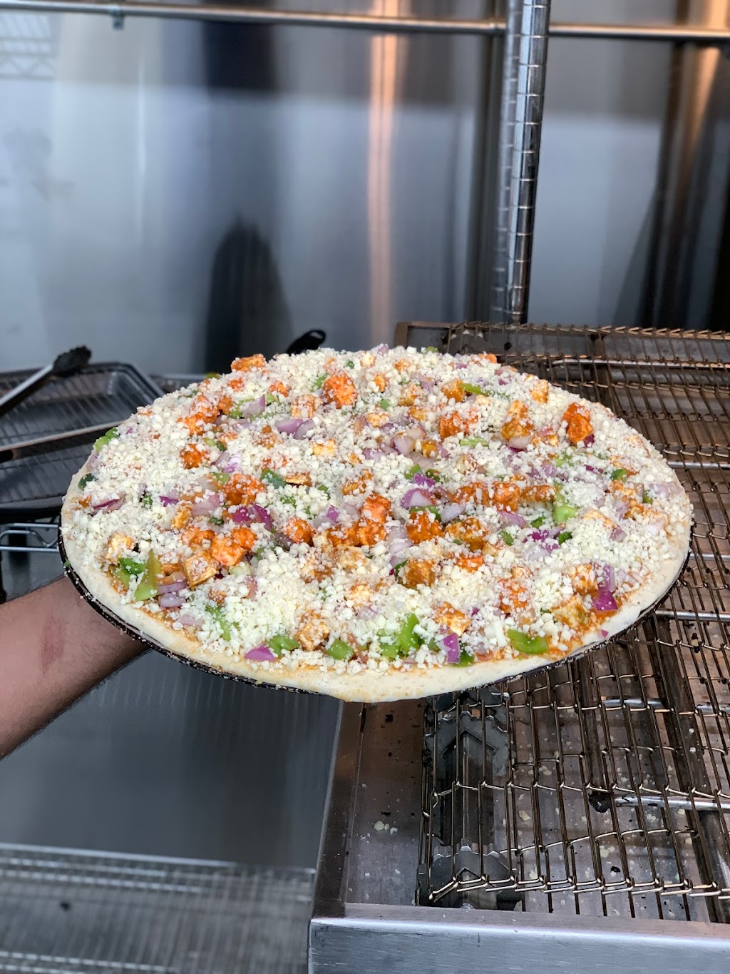 City South Pizza | 11670 Hurontario St #4, Brampton, ON L7A 1R2, Canada | Phone: (905) 495-5552