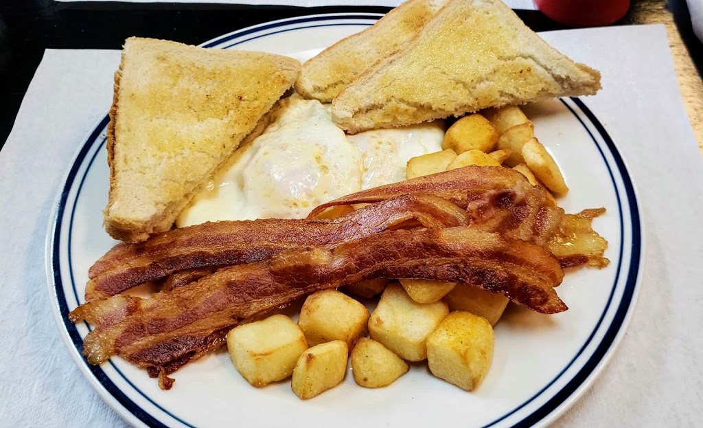 Back N Time Classic Diner | 31 Ontario St N, Grand Bend, ON N0M 1T0, Canada | Phone: (519) 238-1955