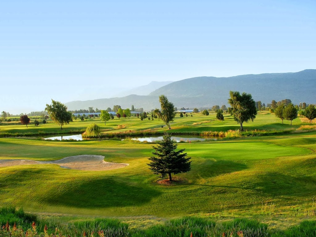 Royalwood Bed and Breakfast | Trans-Canada Hwy, Chilliwack, BC V2R 4J1, Canada | Phone: (604) 823-4111