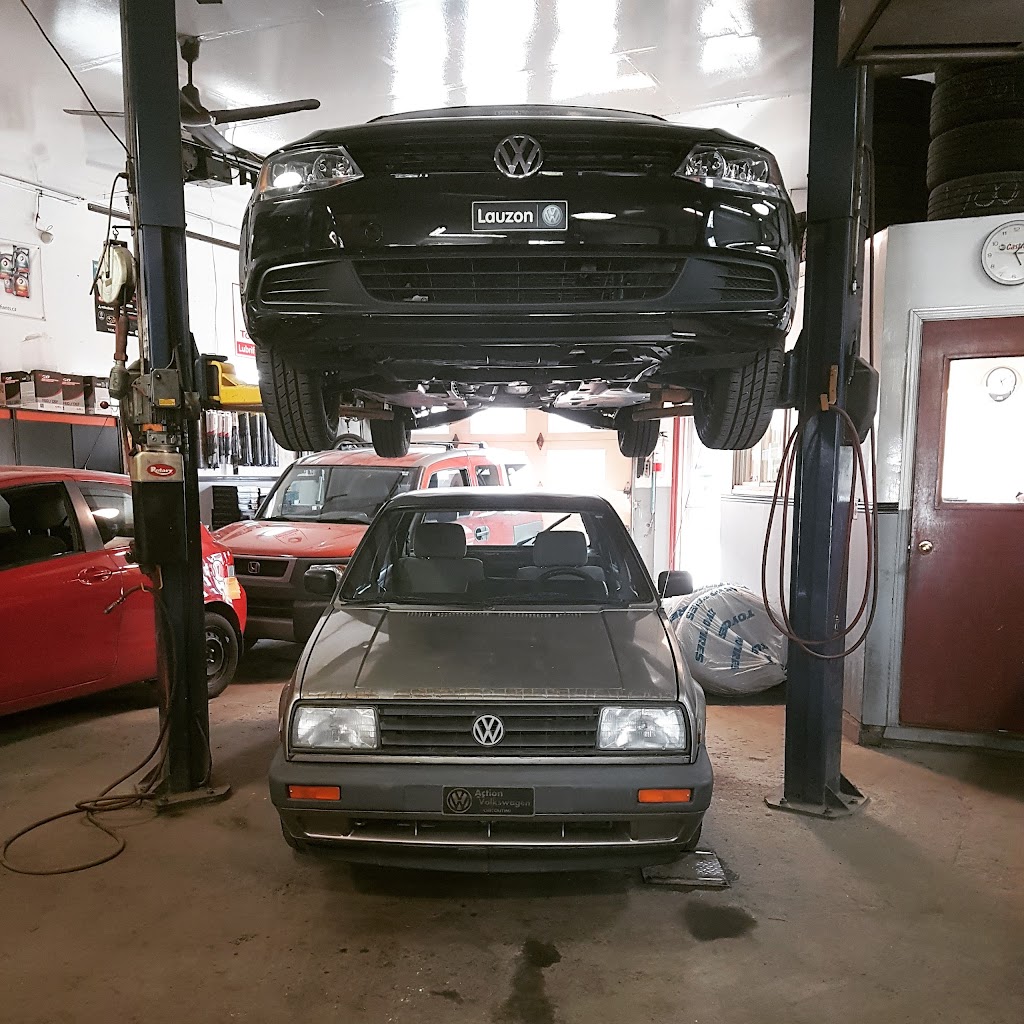 Garage Paul de Bassecourt | 334-a Rue Principale, Saint-Sauveur, QC J0R 1R0, Canada | Phone: (450) 227-4545