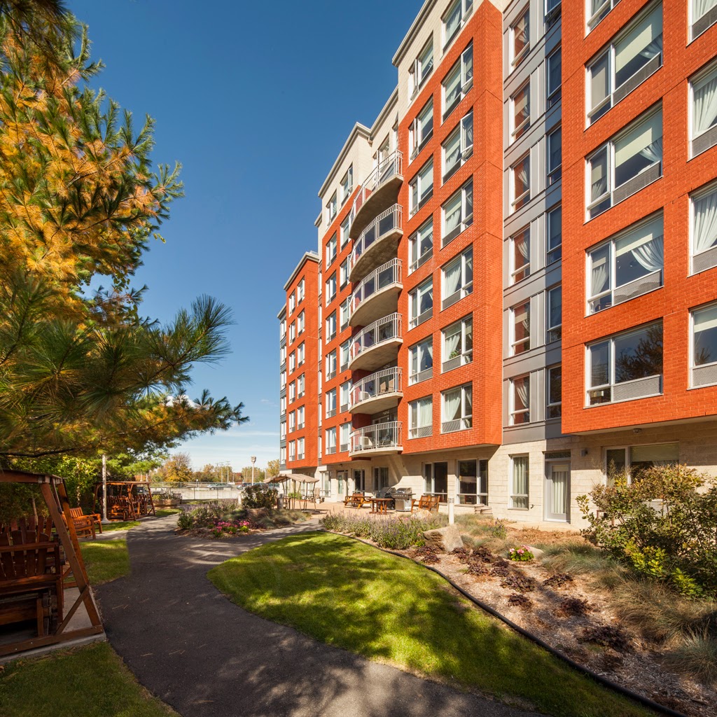 Résidence Vivalis | 300 Av Stillview, Pointe-Claire, QC H9R 0A1, Canada | Phone: (514) 694-4141