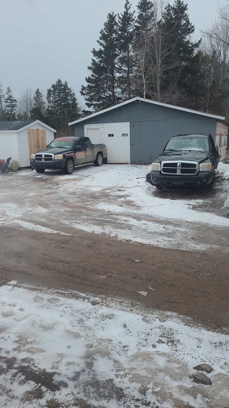 Hilltop combustion small engine repair | 110 Hall Rd, Berwick, NS B0P 1E0, Canada | Phone: (902) 691-0478