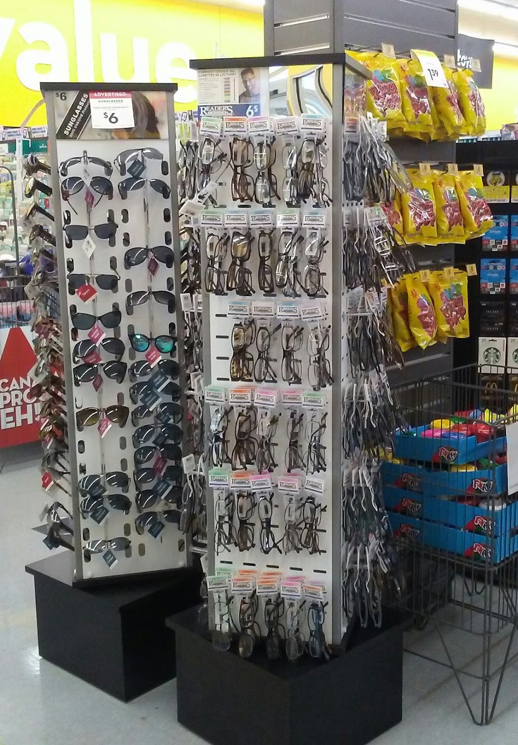 Giant Tiger | 646 OBrien Rd, Renfrew, ON K7V 0B4, Canada | Phone: (613) 432-2230