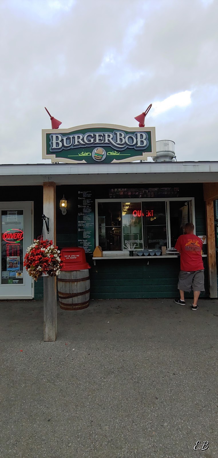 Burger Bob | 613 219, Rte N, Hemmingford, QC J0L 1H0, Canada | Phone: (450) 247-2624
