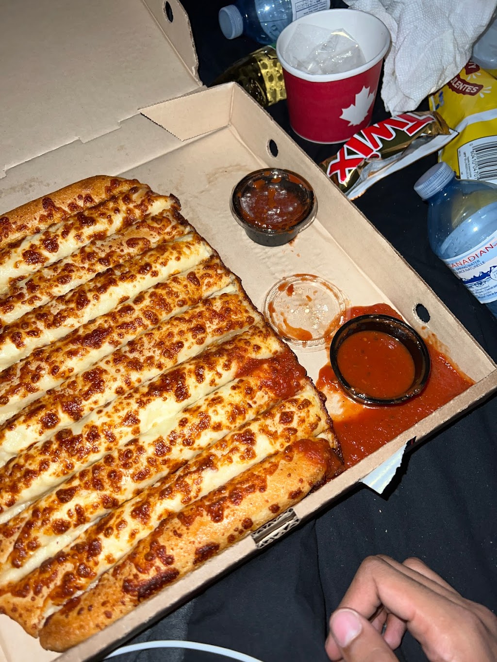 Pizza Hut Shelburne | 303 Col Phillips Dr, Shelburne, ON L0N 1S1, Canada | Phone: (519) 306-9511