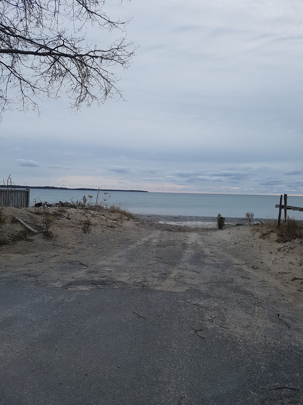Sandbanks Provincial Park | 3004 County Road 12 Rural Route 1, Picton, ON K0K 2T0, Canada | Phone: (613) 393-3319