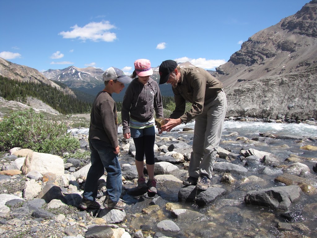 Great Divide Nature Interpretation | Visitor Centre - meeting spot, Lake Louise, AB T0L 1E0, Canada | Phone: (403) 522-2735