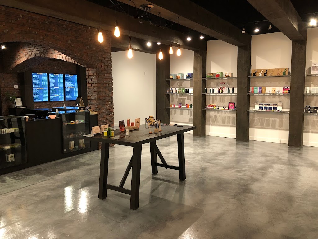 Budders Cannabis | Ancaster Cannabis Store | 1172 Wilson St W Unit 6, Ancaster, ON L9G 3K9, Canada | Phone: (289) 239-9797