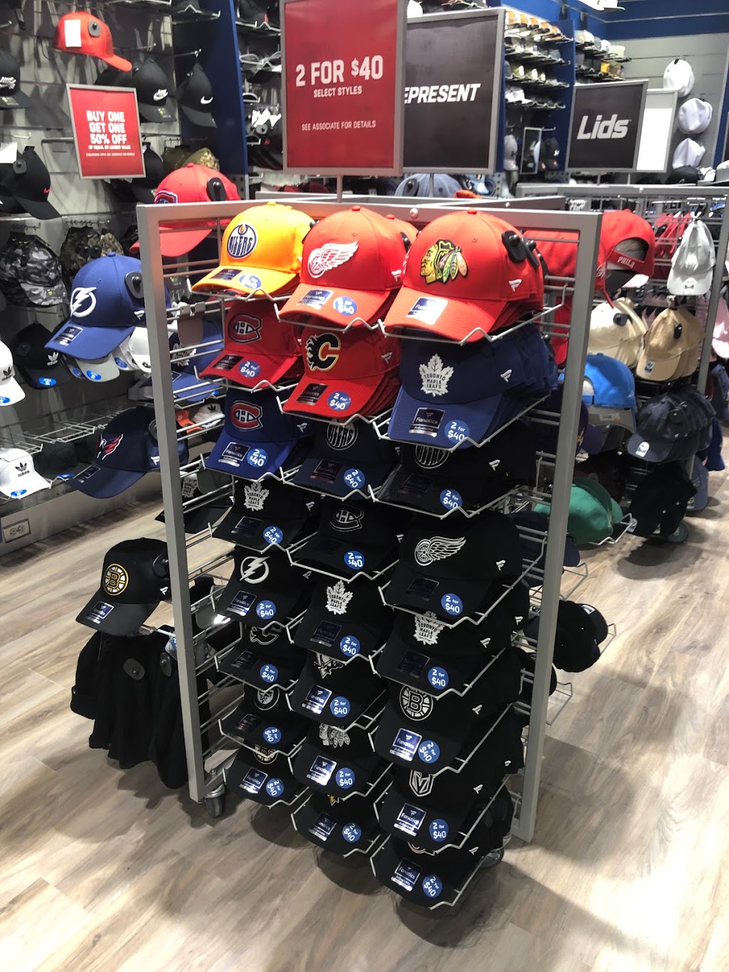 Lids | 5100 Erin Mills Pkwy b241, Mississauga, ON L5M 7E1, Canada | Phone: (905) 997-4100