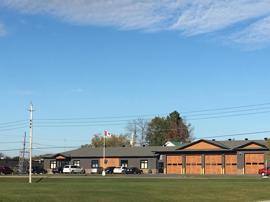 Robert Fisher Electric | 15 Franklin St, Smiths Falls, ON K7A 5C6, Canada | Phone: (613) 285-5760