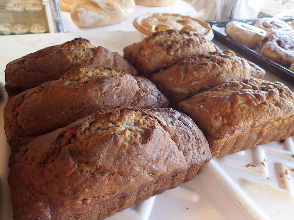 Donatos Bakery | 161 Court St S, Thunder Bay, ON P7B 2X7, Canada | Phone: (807) 345-7273