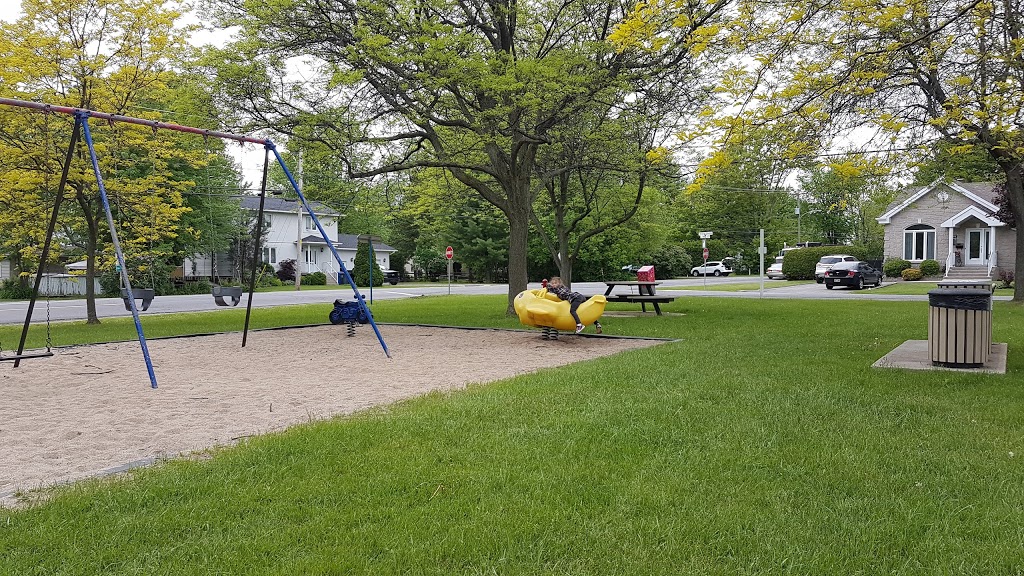 Parc Paul-Ouellette | 978 Boulevard Cardinal Léger, Pincourt, QC J7V 9H4, Canada