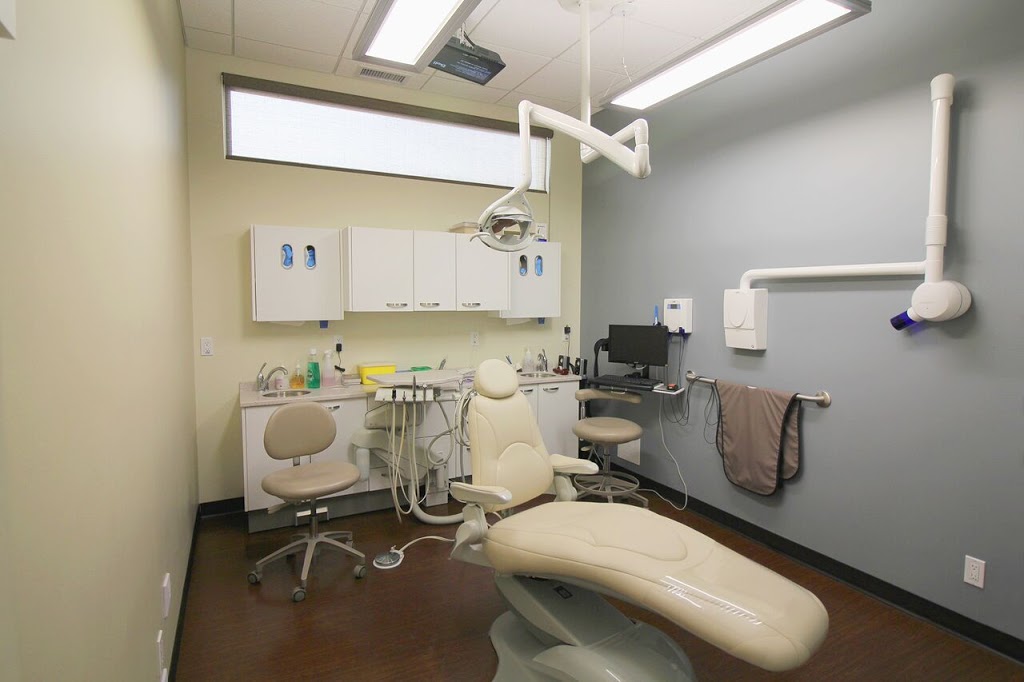 Village Lane Dental Centre | 700 Village Ln #2, Okotoks, AB T1S 1Z6, Canada | Phone: (403) 938-7444