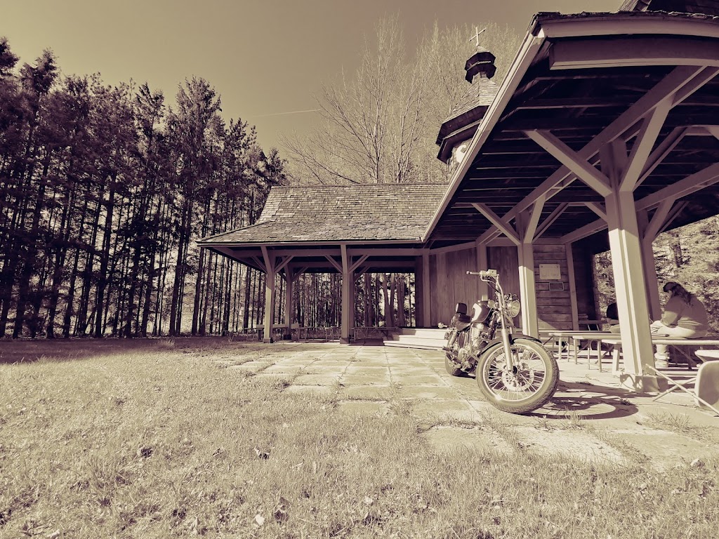 Camp VESELKA | 14109 Fourth Line, Acton, ON L7J 2L8, Canada | Phone: (519) 853-2659