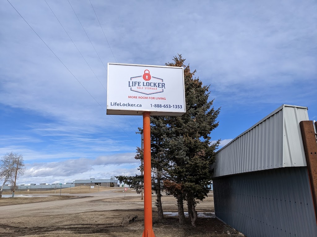 Life Locker Self Storage | 228 7 St E, Cardston, AB T0K 0K0, Canada | Phone: (888) 653-1353