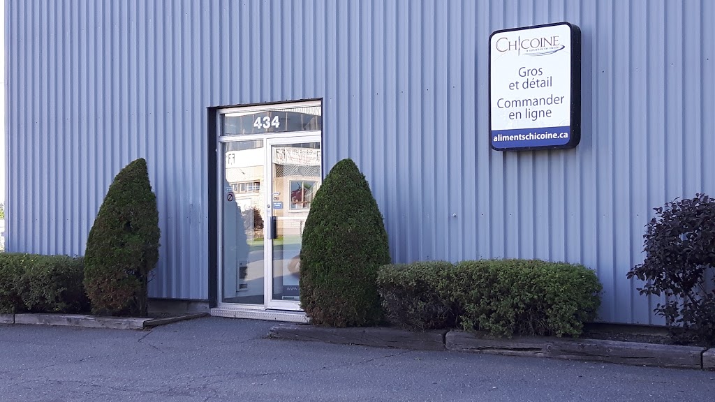 Les Aliments Chicoine Inc | 415 Rue Robinson S, Granby, QC J2G 7N2, Canada | Phone: (450) 777-5567