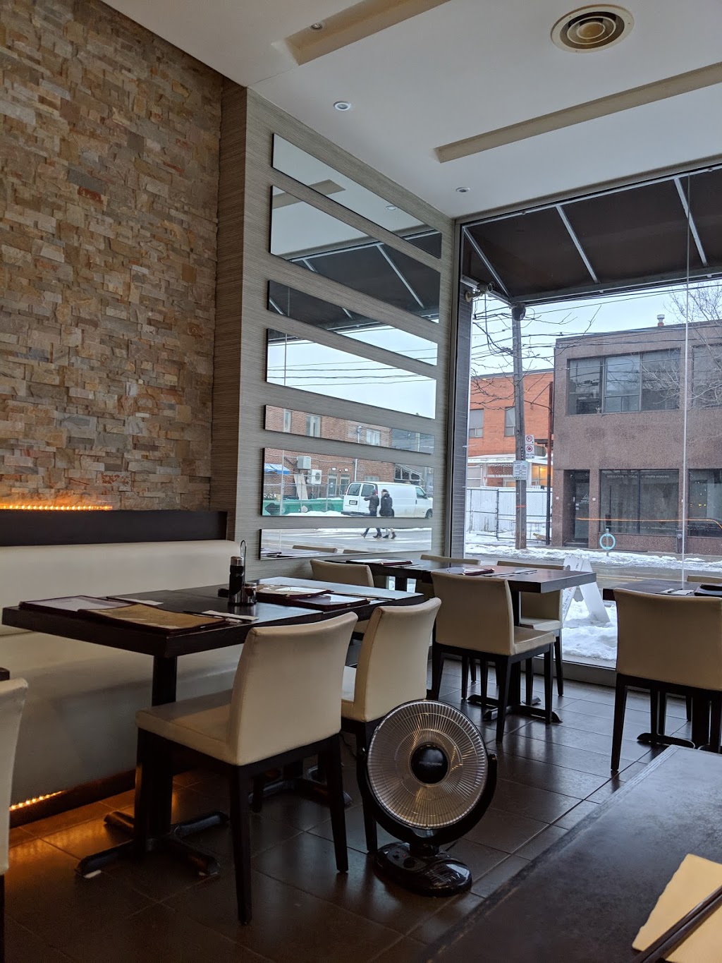 Cafe 668 | 885 Dundas St W, Toronto, ON M6J 1V9, Canada | Phone: (416) 703-0668