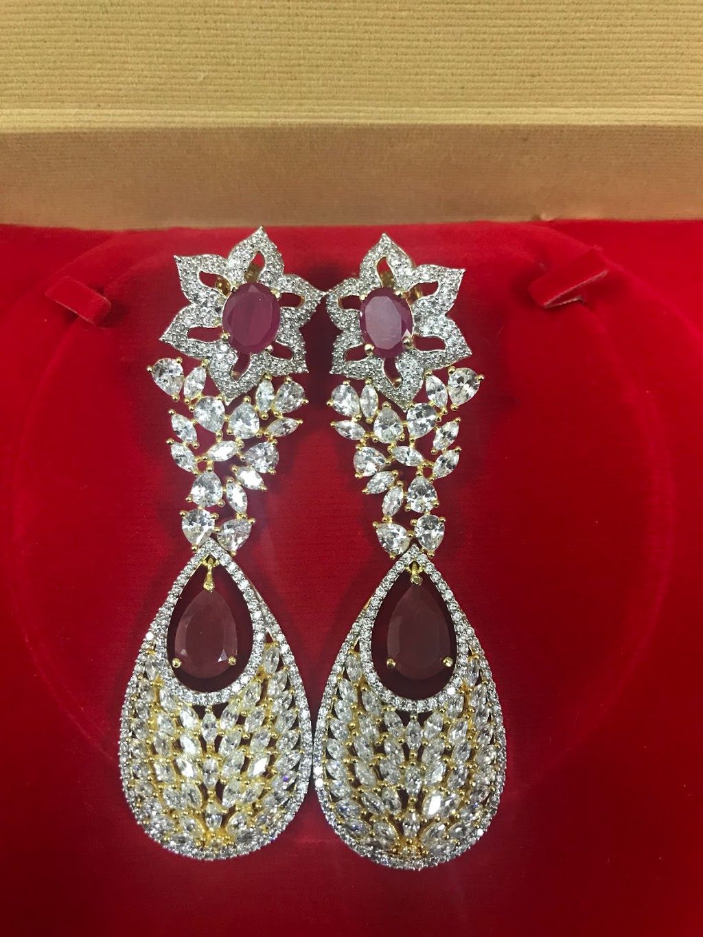 Poornima Creations | 40 Redfinch Way, Brampton, ON L7A 2B2, Canada | Phone: (647) 546-4687