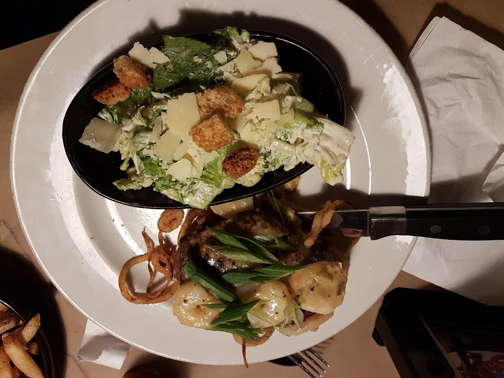 Montanas | 8735 Yonge St, Richmond Hill, ON L4C 6Z1, Canada | Phone: (905) 326-6011