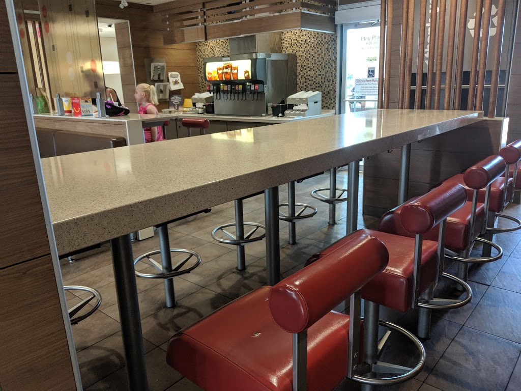 McDonalds | 1165 Division St, Kingston, ON K7K 5W3, Canada | Phone: (613) 549-7321