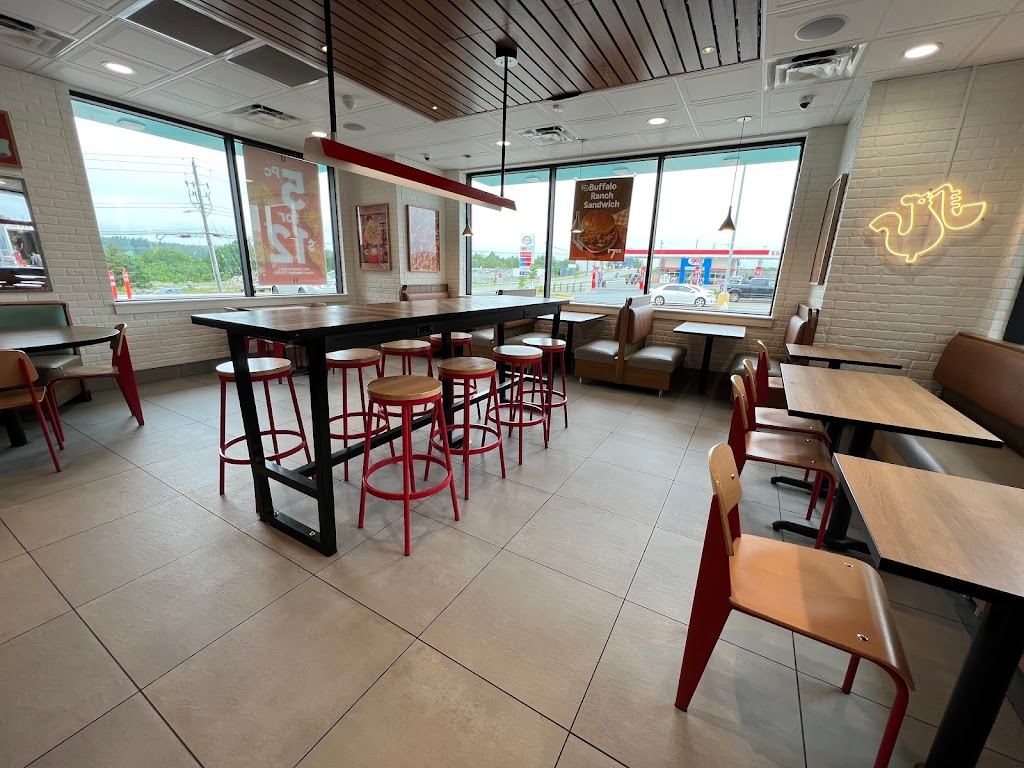 Popeyes Louisiana Kitchen | 86 Hogan Ct, Bedford, NS B4B 1H6, Canada | Phone: (902) 431-0233