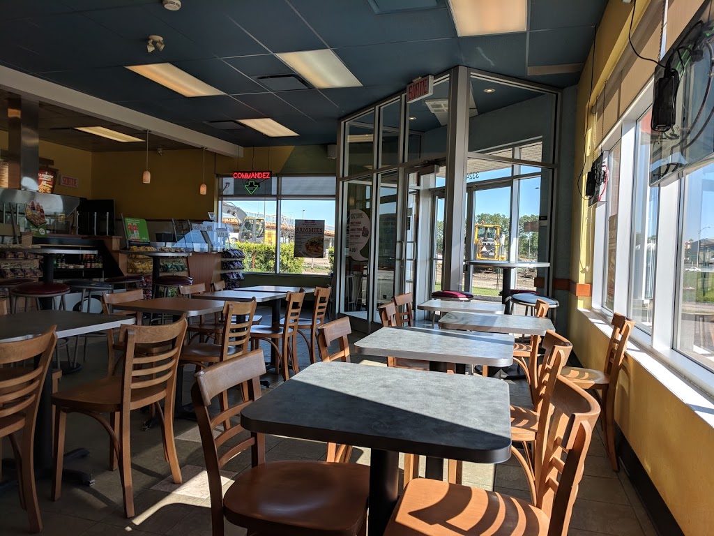 Quiznos | 3324 Rue du Carrefour, Québec, QC G1C 7E1, Canada | Phone: (418) 660-5499